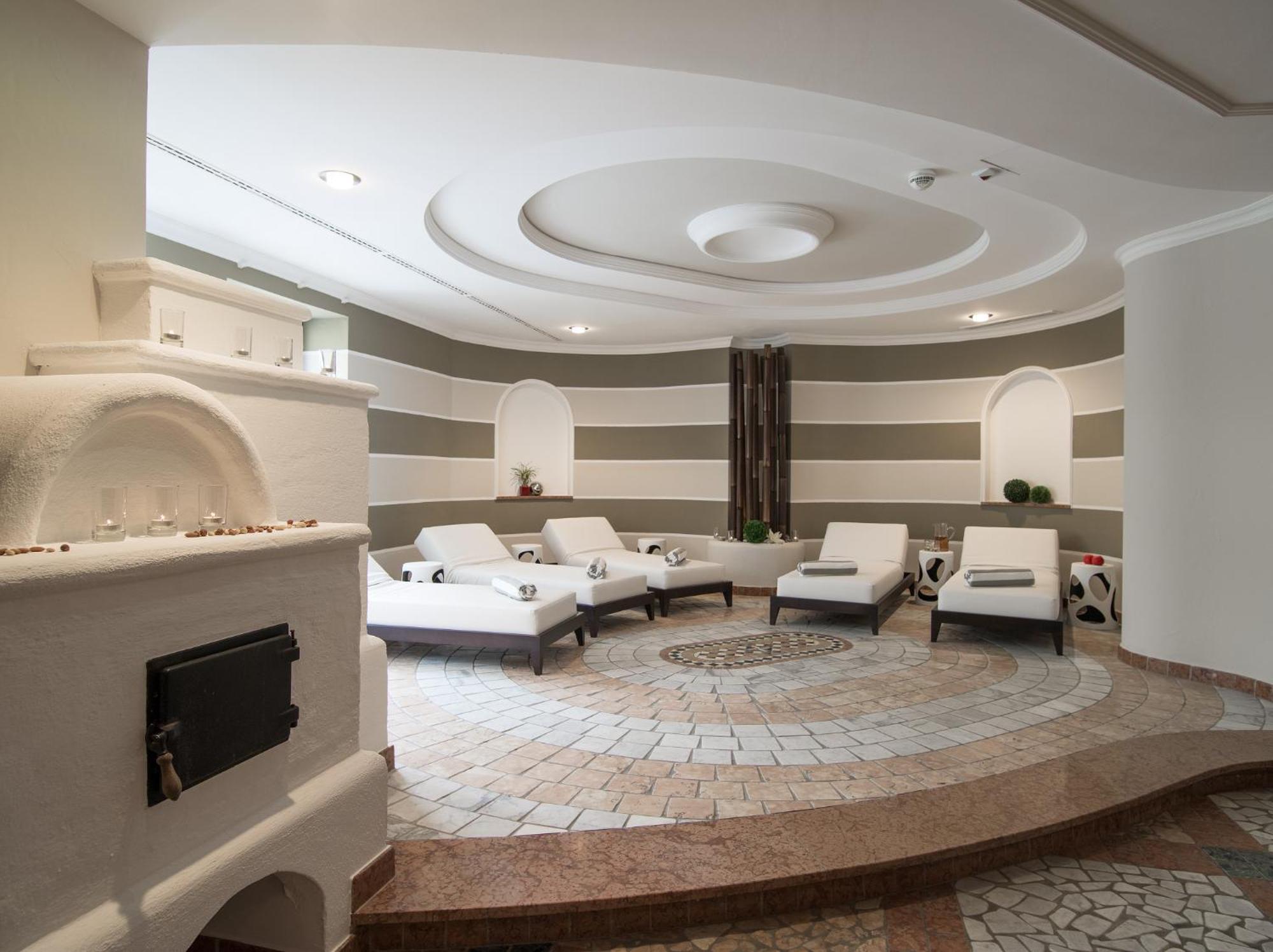 Alpinresort Valsaa - Sport & Spa 잘바흐 힌터글렘 외부 사진