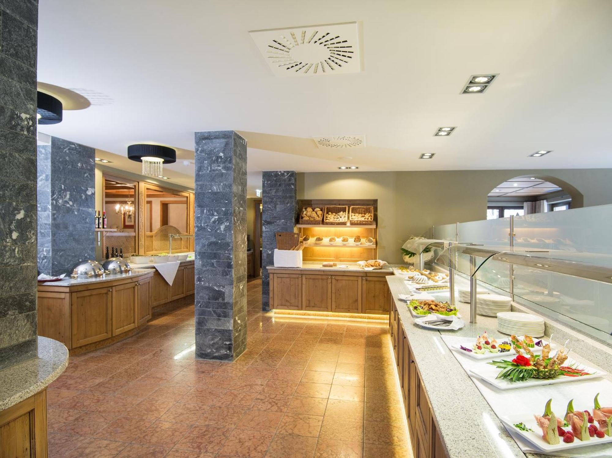 Alpinresort Valsaa - Sport & Spa 잘바흐 힌터글렘 외부 사진