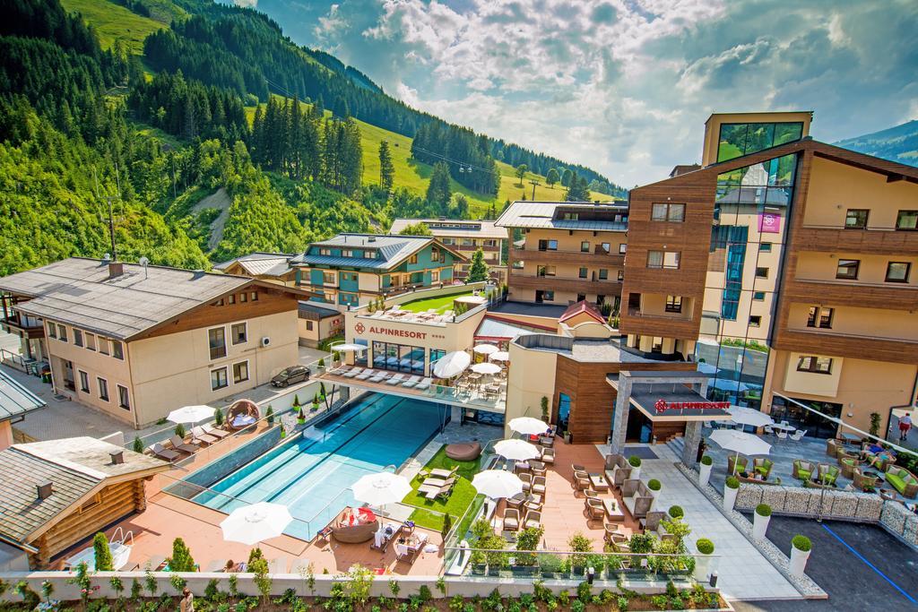 Alpinresort Valsaa - Sport & Spa 잘바흐 힌터글렘 외부 사진